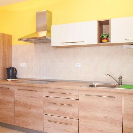 Apartment Danese Promajna Exteriér fotografie